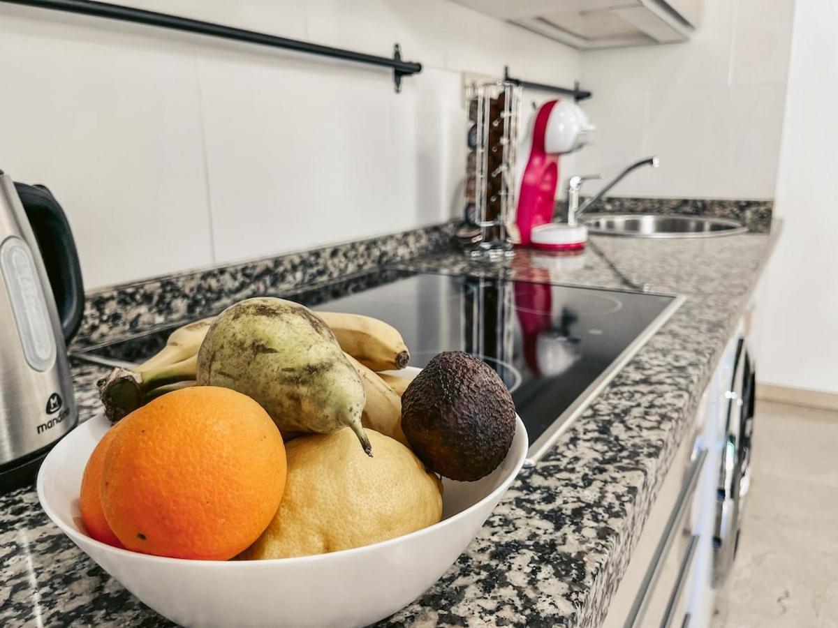 Harmony Free Garage Shared Roof Terrace Apartment *