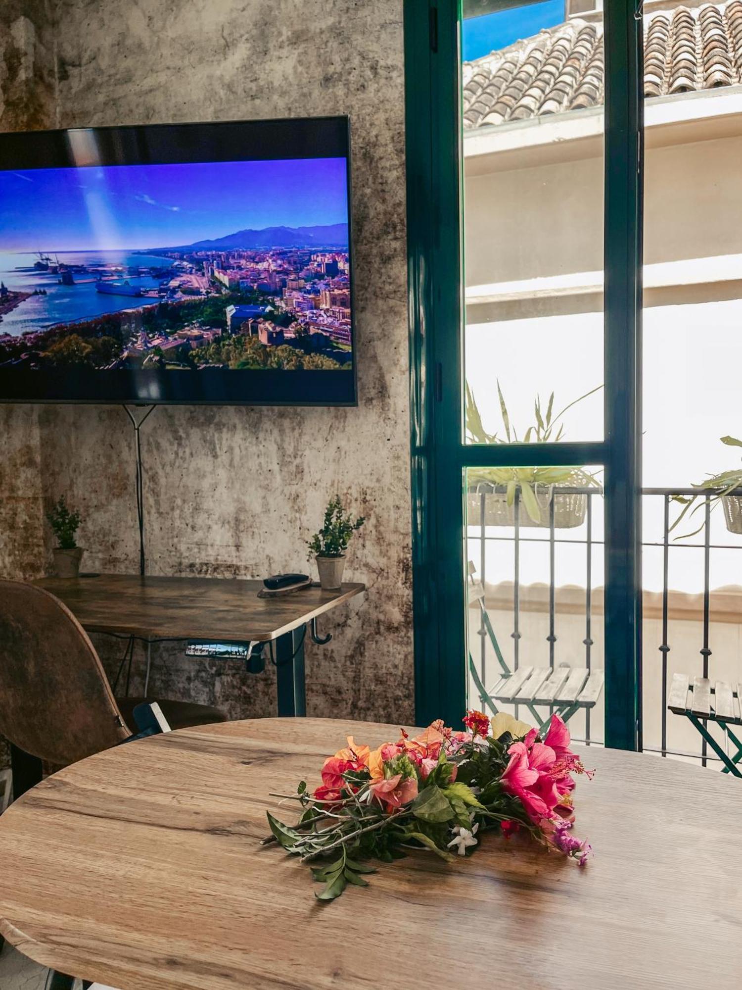 Harmony Free Garage Shared Roof Terrace Apartment