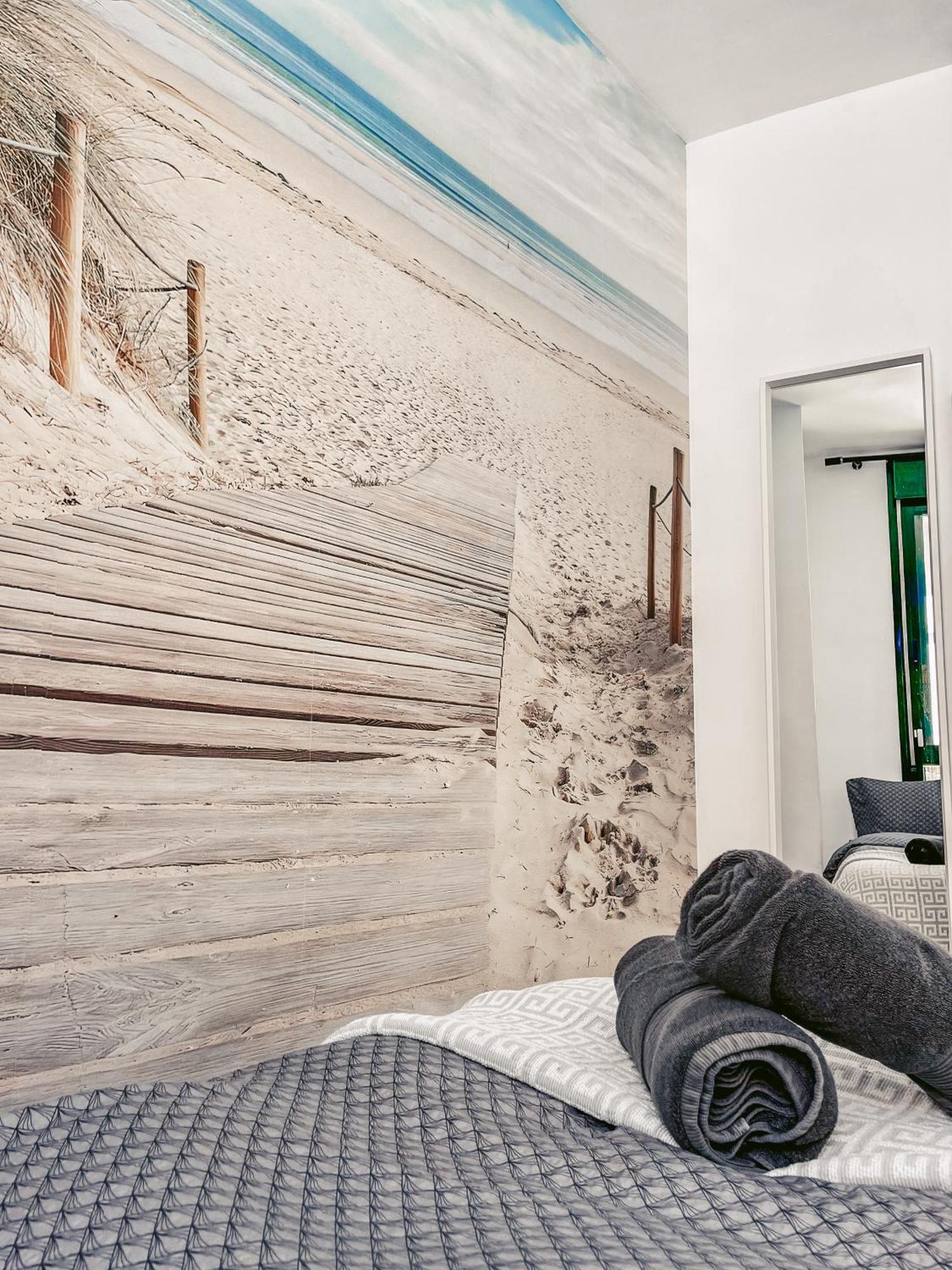 Harmony Free Garage Shared Roof Terrace Apartment *